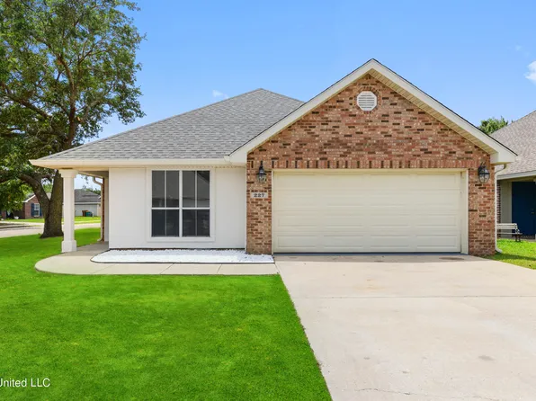 227 Lantana Blvd, Long Beach, MS 39560