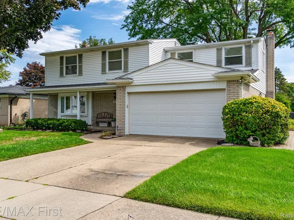 30332 Ohmer Dr, Warren, MI 48092