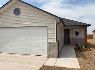 12925 Florence Ln, Yukon, OK 73099