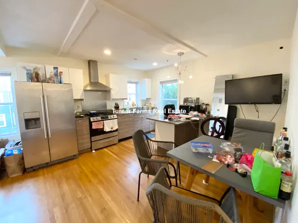 128 Hillside St, Roxbury, MA
