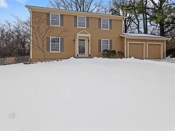 3502 NW Alpine Ct, Lees Summit, MO 64064