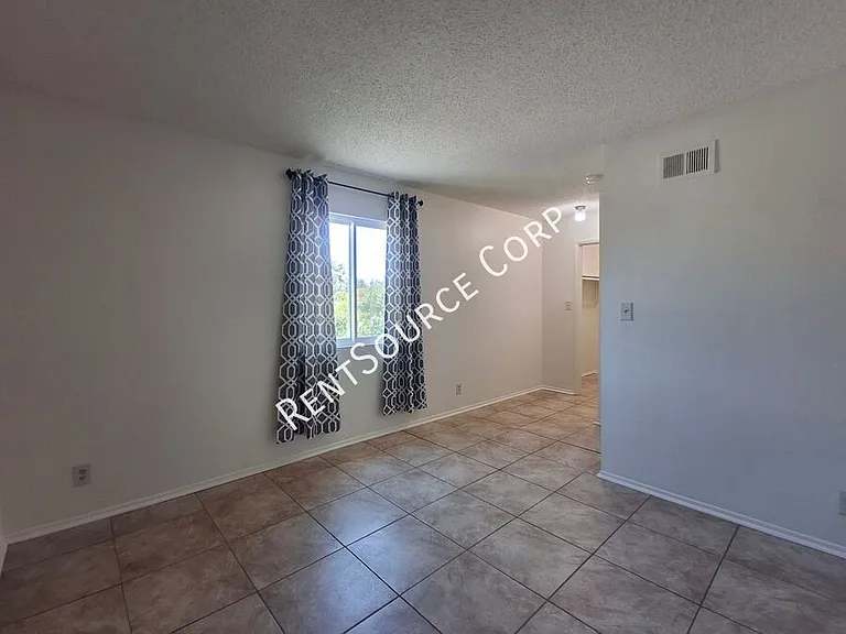25000 Walnut St #12 — Photo 13