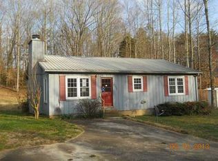 3223 Arbor Dr, Gainesville, GA 30506