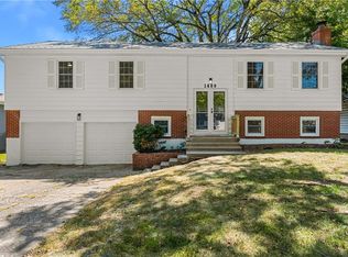 1409 W Alta Ln, Olathe, KS 66061