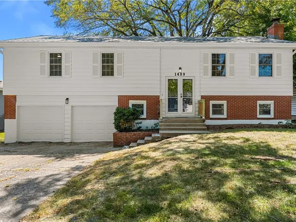 1409 W Alta Ln, Olathe, KS 66061
