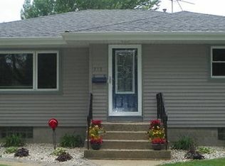 712 N Ernest St, Griffith, IN 46319