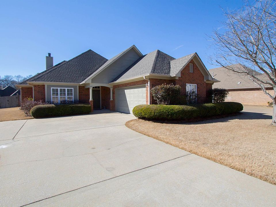 1st image of 375 Holland Lakes Dr S