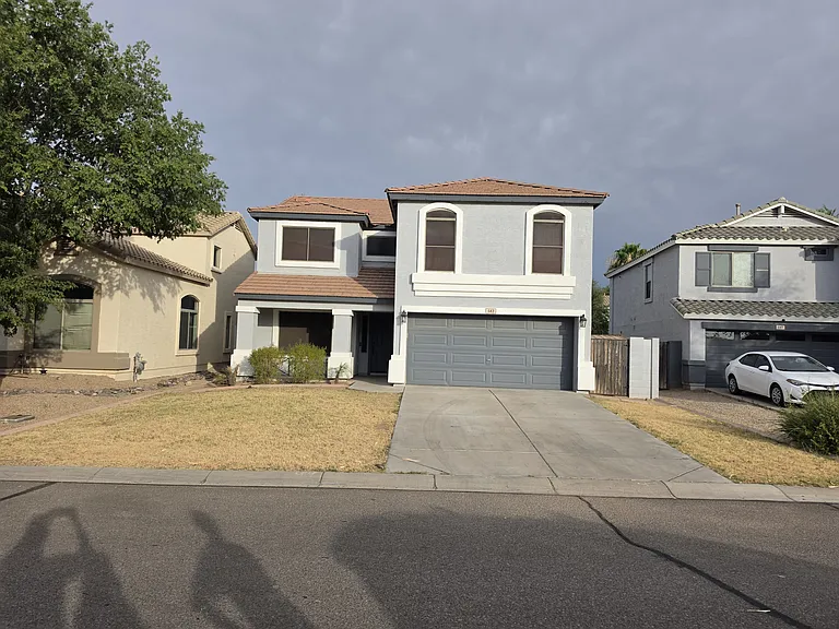 563 E Angeline Ave — Photo 5