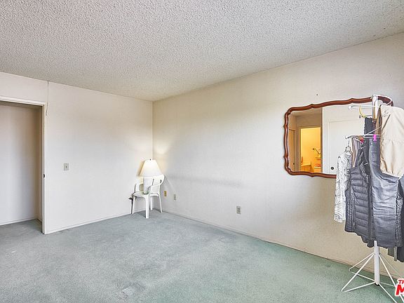 5th image of 1059 Mount Olive Dr #9