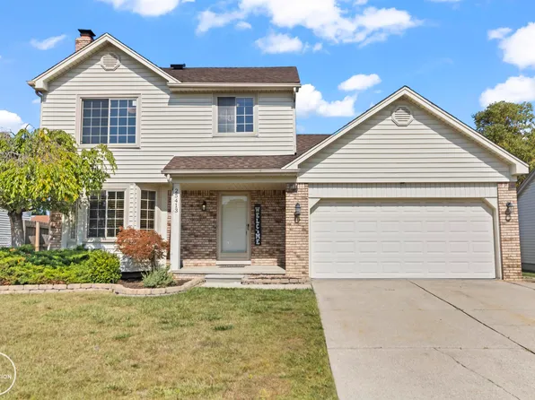 25413 Mary St, Chesterfield, MI 48051
