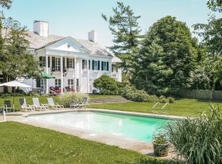 2 Elm Hill Dr, Rye Brook, NY 10573