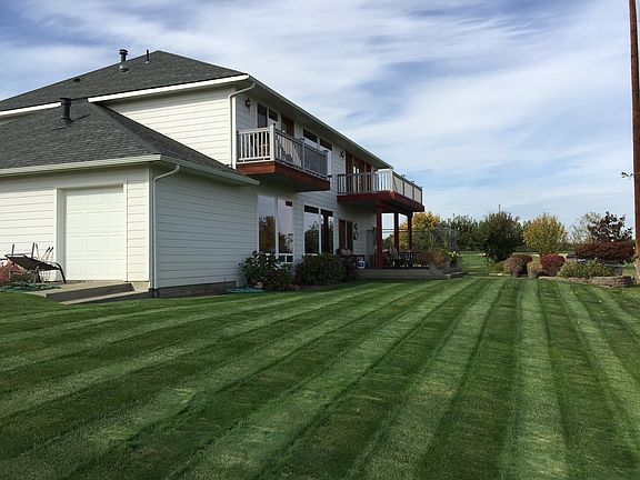 Golf garage & back of house