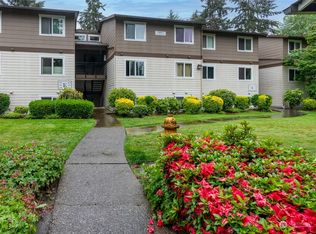 12617 NE 130th Way APT E304, Kirkland, WA