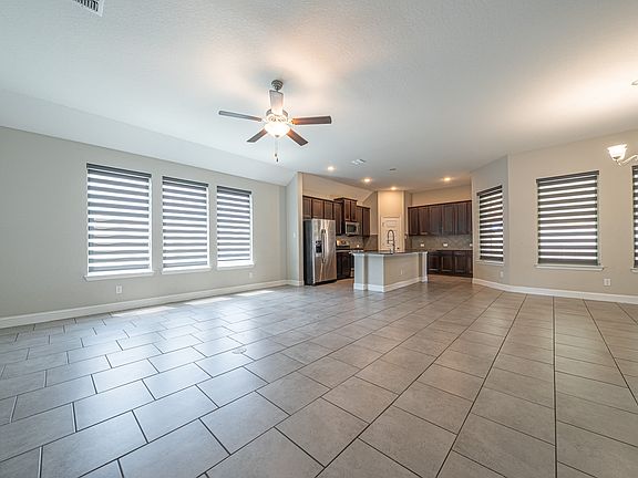 5th image of 3914 Brazos Bnd
