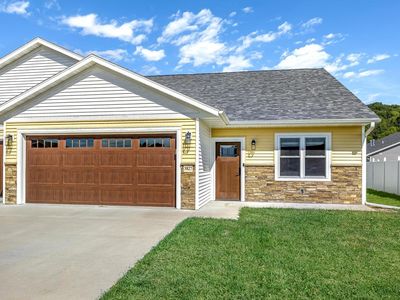 3827 Sunnyside DRIVE W W, La Crosse, WI, 54601