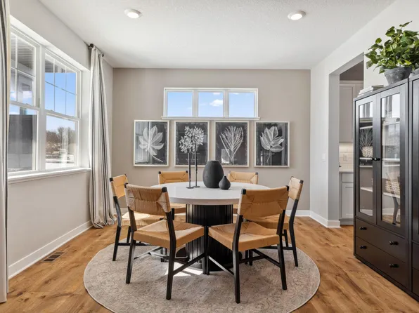 3665 Worrall Ct NW, Rochester, MN 55901