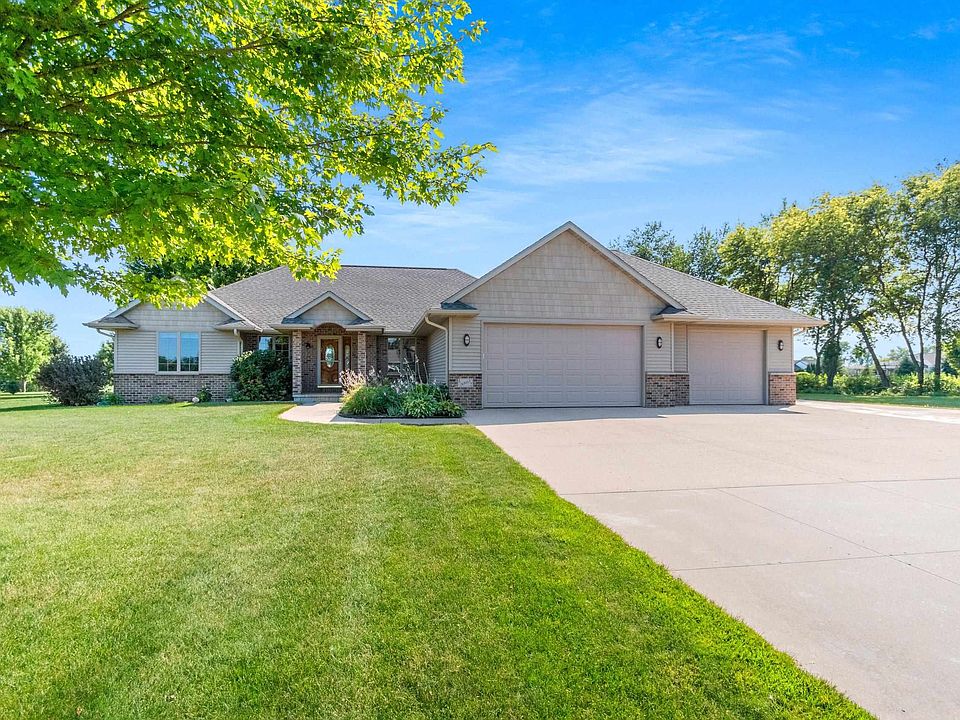 1st image of 3561 Grand Meadows Xing