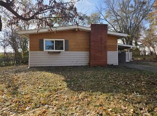 808 E Clark St, Warrensburg, MO 64093