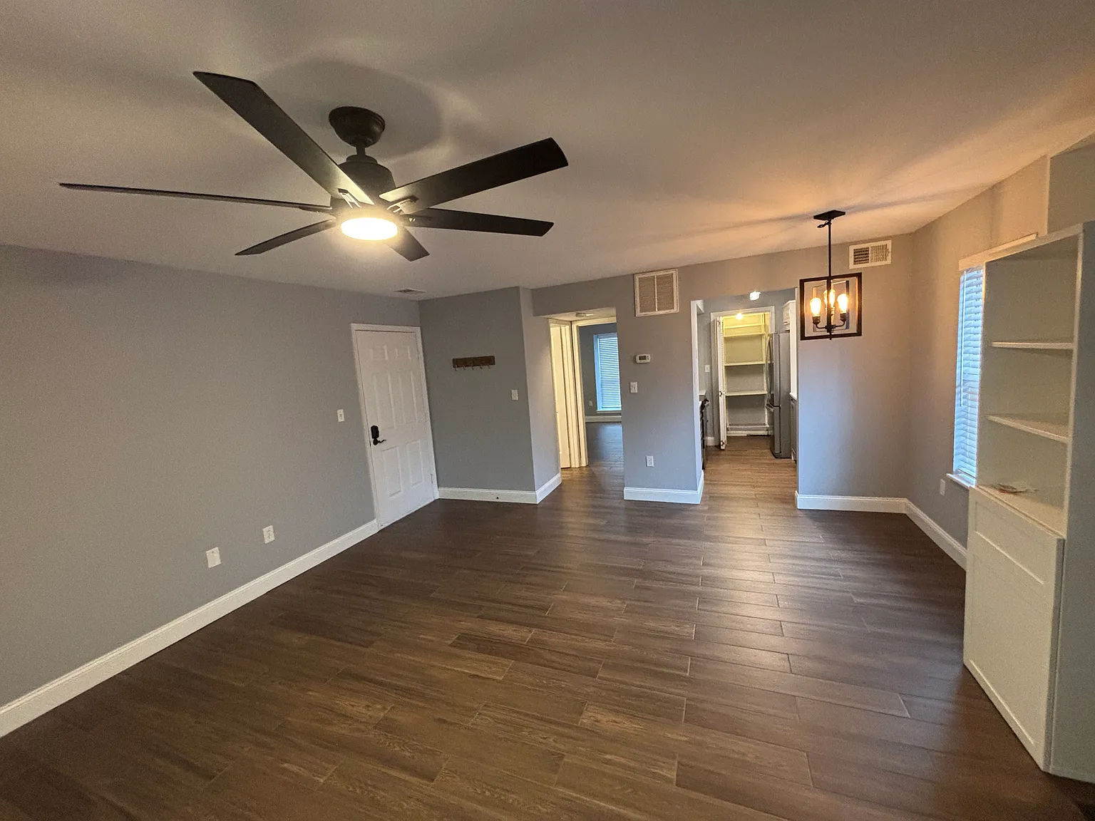 1 bed, 673 sqft, $1,950 — Photo 4