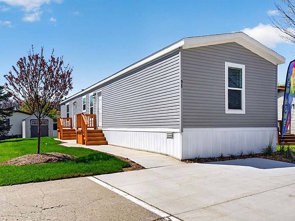 4th image of 523 Butternut Dr #4