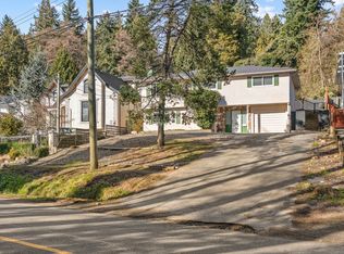 5039 Marine Dr, Burnaby, BC V5J 3G5