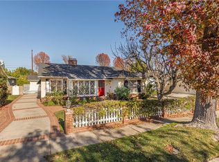 13037 Hesby St, Sherman Oaks, CA 91423