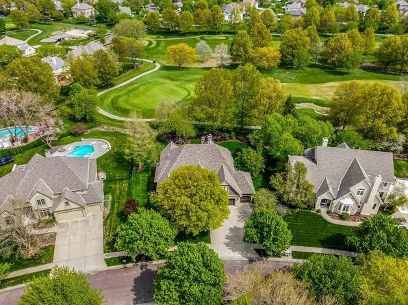 12909 Richards St, Overland Park, KS 66213