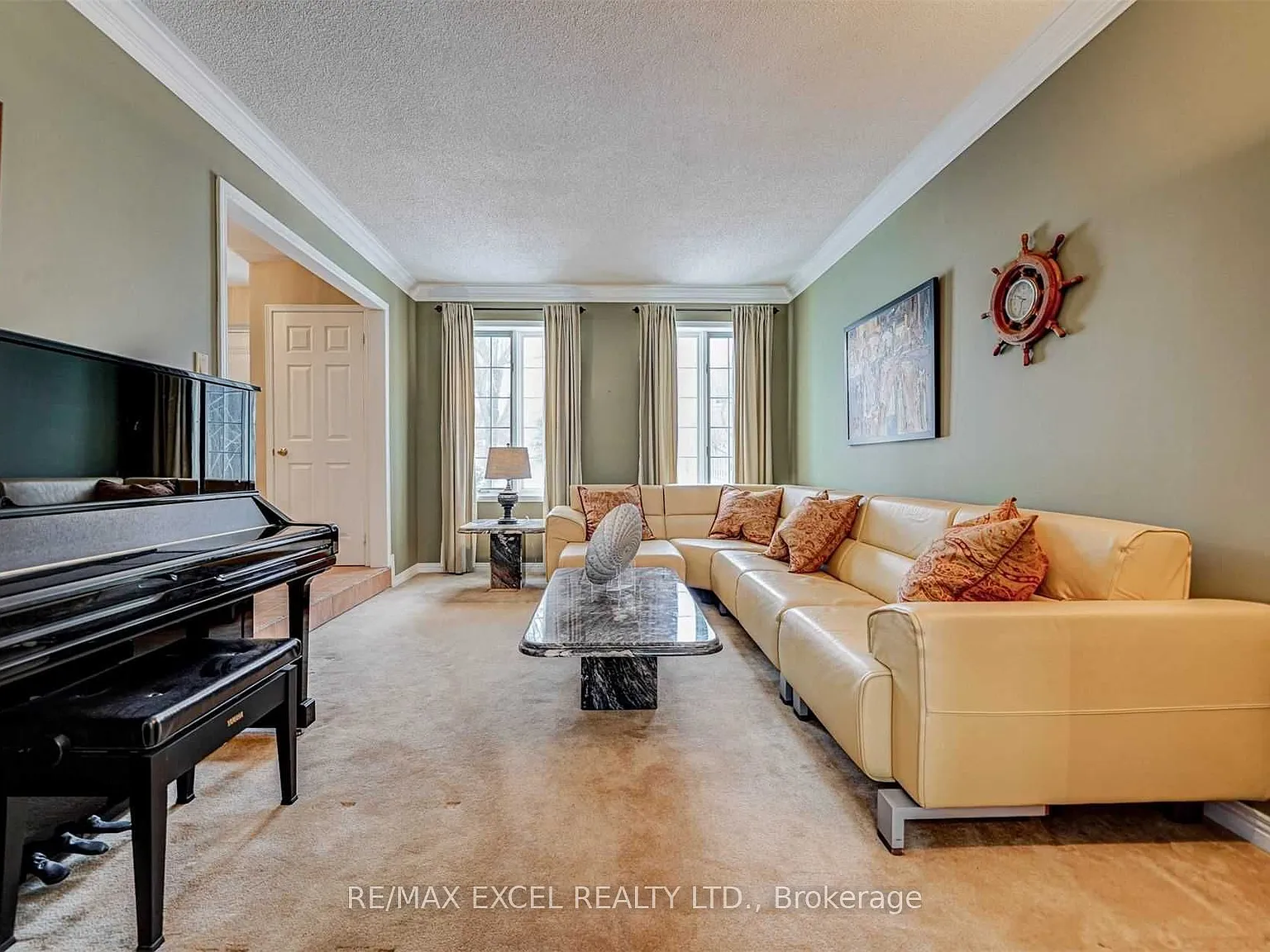 5 bed, $5,300 — Photo 3