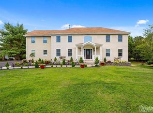 6 Kari Ct, Jackson, NJ 08527