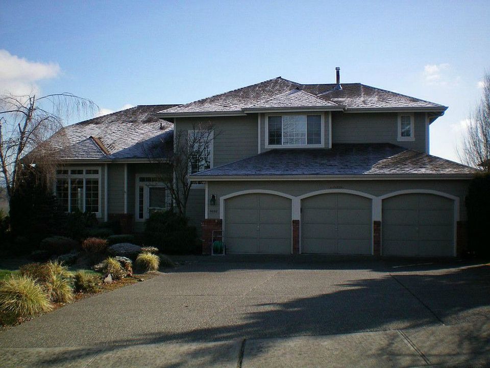 1st image of 9002 189th Avenue Ct E