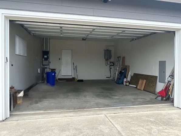 1439 Diamond Head Avenue SW, Ocean Shores, WA 98569