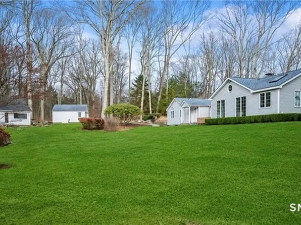 2428 Long Ridge Rd, Stamford, CT 06903
