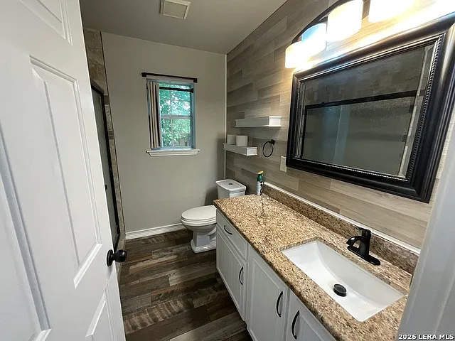 12010 Del Rio — Photo 32
