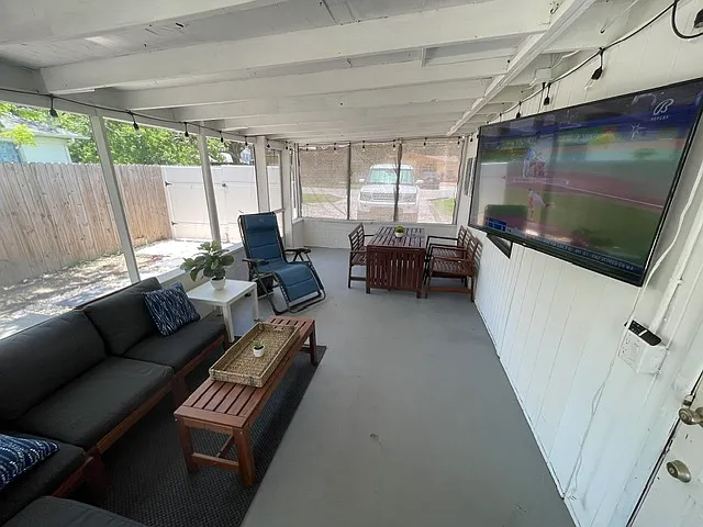 4409 W Prescott St — Photo 23