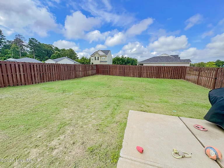 5062 Captain Dr — Photo 18