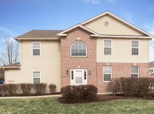 293A Bent Grass Cir, Dekalb, IL 60115