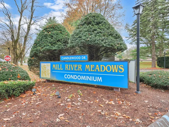 62 Candlewood Drive #62, South Windsor, CT 06074