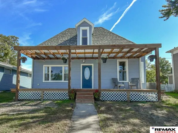 436 S 1st St, Seward, NE 68434