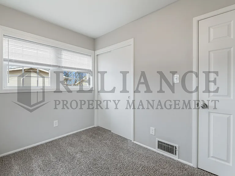 2722 N Holyoke St — Photo 21