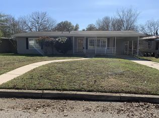212 Lyman Dr, Terrell Hills, TX 78209