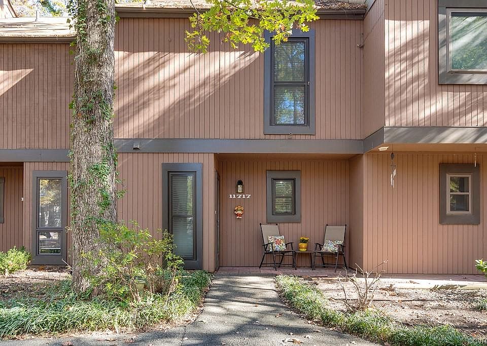 1st image of 11717 S Briar Patch Dr