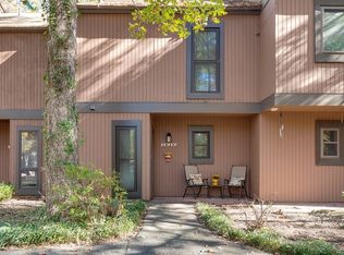 11717 S Briar Patch Dr, Midlothian, VA 23113