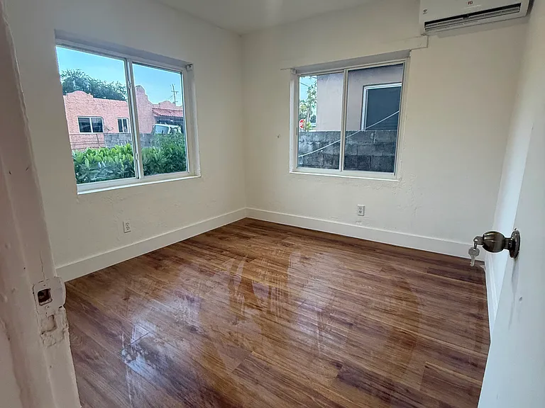 6920 NW 6th Ct #2 — Photo 14
