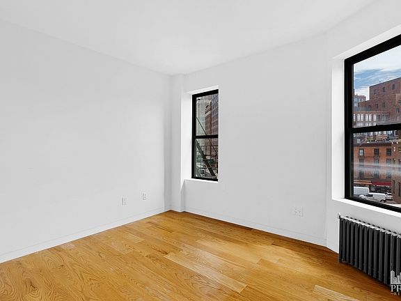 5th image of 227 Waverly Pl #4DD