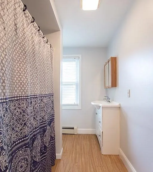 288 Duane Ave — Photo 10