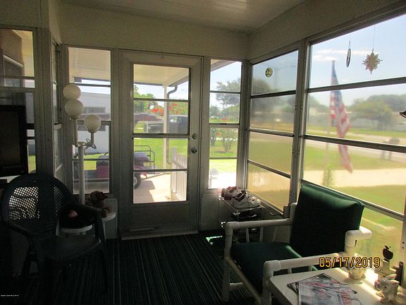 4th image of 906 Barefoot Blvd