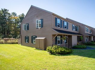 90 Hayes Ave, South Burlington, VT 05403