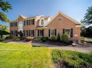 5560 Governors Ave NW, Canton, OH 44718