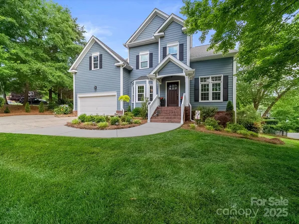 3133 English Sparrow Ln, Charlotte, NC 28210