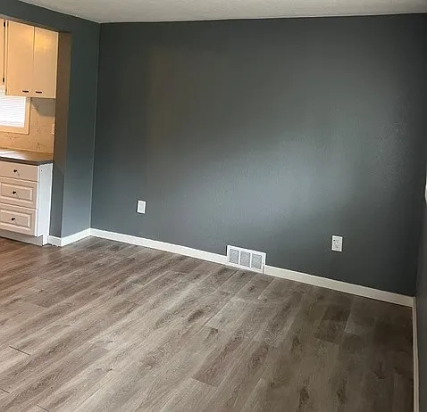 1115 Curtis St — Photo 4